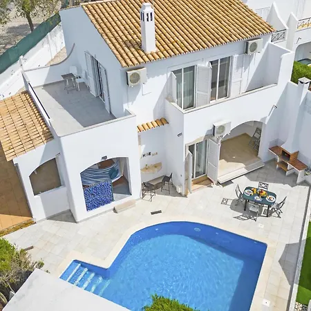 Fantastic With Heatable Pool *